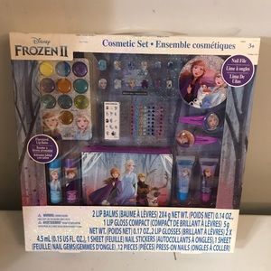 Frozen 2 cosmetic set